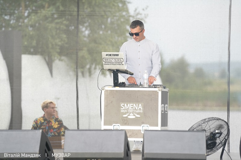 Музика війни. Молоді зірки великим концертом приблизили перемогу України над окупантом (фото)